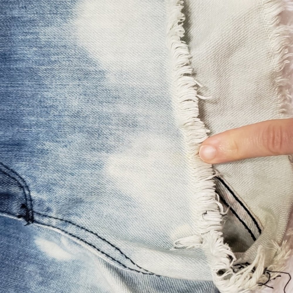 UO BDG Bleach Dipped Distressed High Waist Shorts - Picture 5 of 5